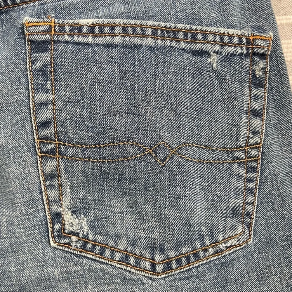 LUCKY BRAND / Men's 361 Vintage Straight Leg Jeans Medium Washed Size 34x30